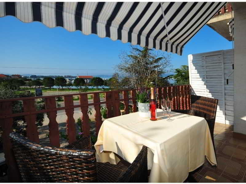 Rooms & Restaurant Matanovi Dvori Сукошан Экстерьер фото